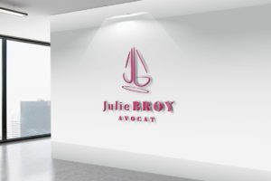 logo julie avocat couloir